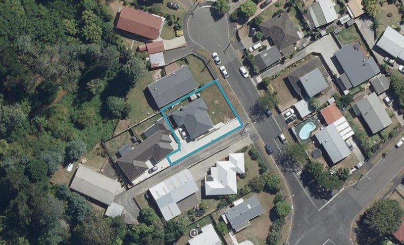 19 Richan Street, Glenview, Hamilton - Carousel 1