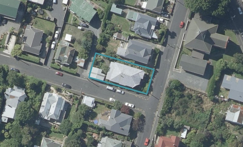 12 Whitby Street, Mornington, Dunedin - Carousel 1