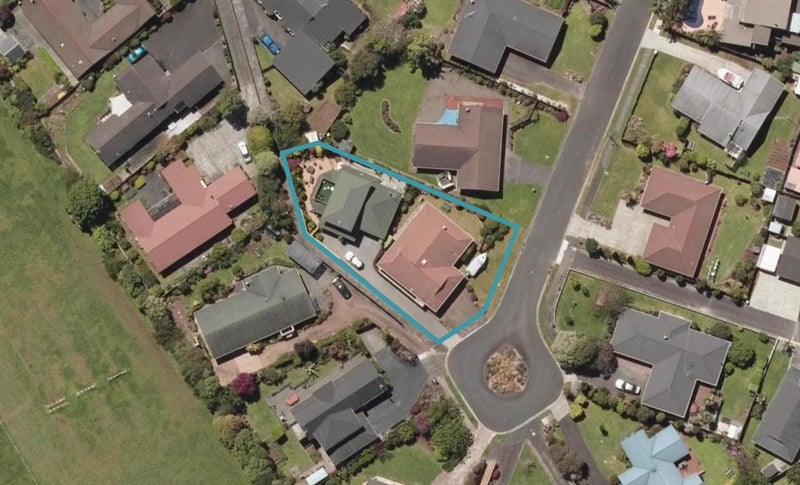 8 Heron Place, Maunu, Whangarei - Carousel 1