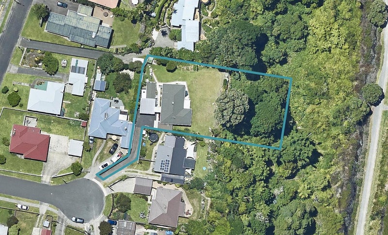 44 Baycroft Avenue, Parkvale, Tauranga - Carousel 1