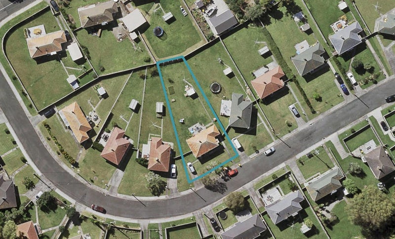 46 Plymouth Crescent, Bayswater, Auckland - Carousel 1