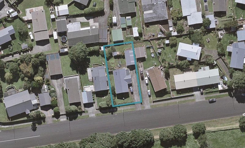 111 Parklands Avenue, Bell Block, New Plymouth - Carousel 1