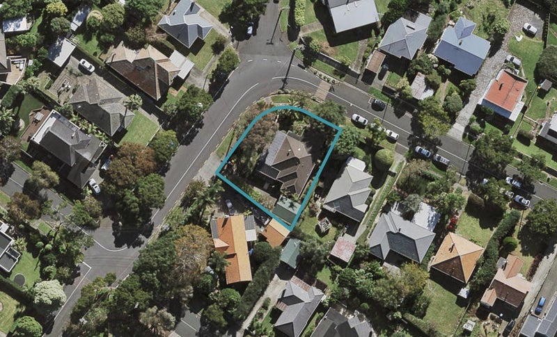 70 Waiohua Road, Greenlane, Auckland - Carousel 1