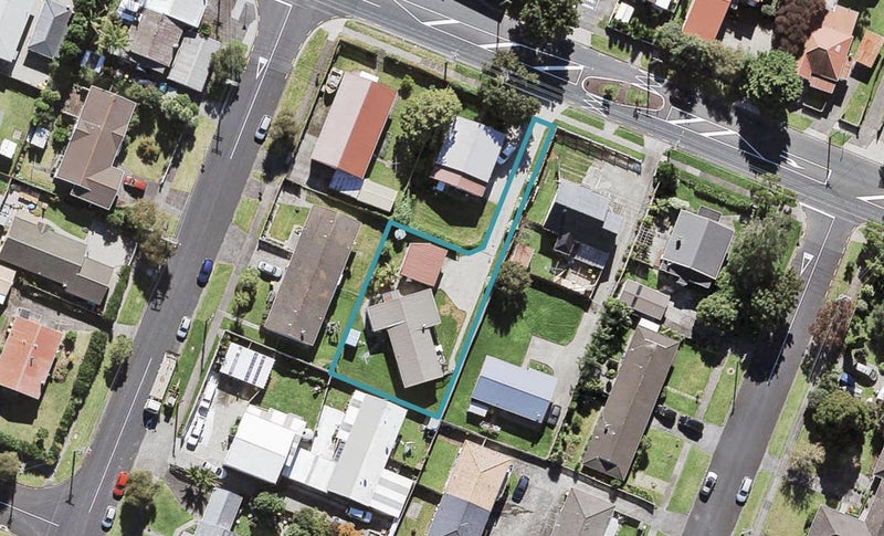 44A Rimu Street, New Lynn, Auckland - Carousel 1