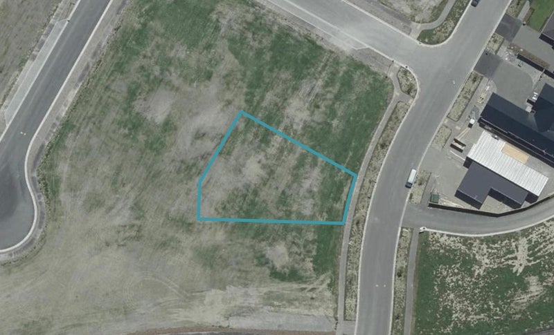 8 Walter Case Drive, Casebrook, Christchurch - Carousel 1