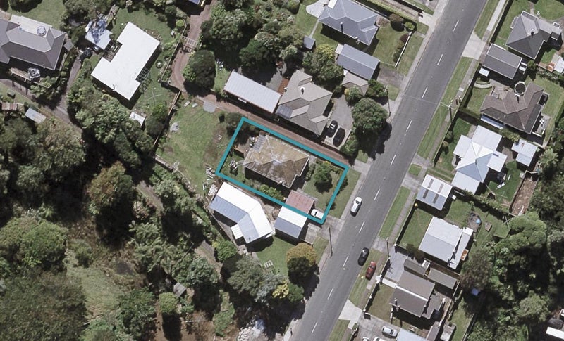 192 Seaview Road, Westown, New Plymouth - Carousel 1