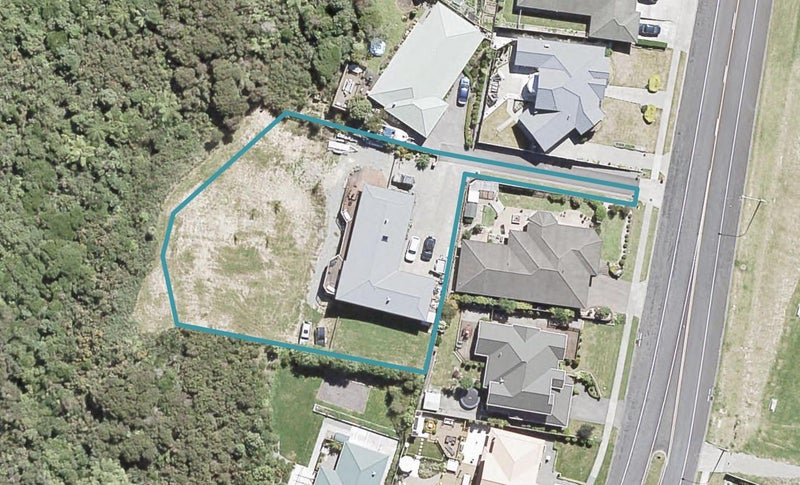 45A Kirton Drive, Riverstone Terraces, Upper Hutt - Carousel 1
