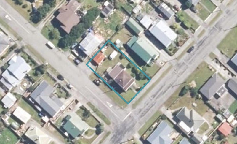 12 Blake Street, Blaketown, Greymouth - Carousel 1
