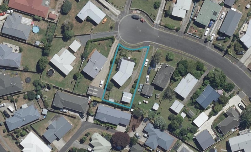 35 Lilac Street, Melville, Hamilton - Carousel 1