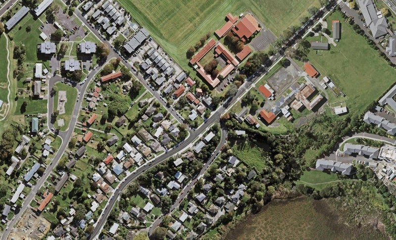 10/98 Tonar Street, NORTHCOTE, AUCKLAND - Carousel 1