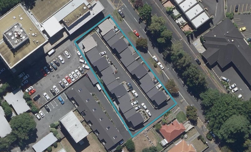 1/4 Tisdall Street, Hamilton Central, Hamilton - Carousel 1