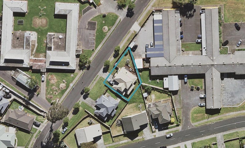 5 Abiru Crescent, Favona, Auckland - Carousel 1