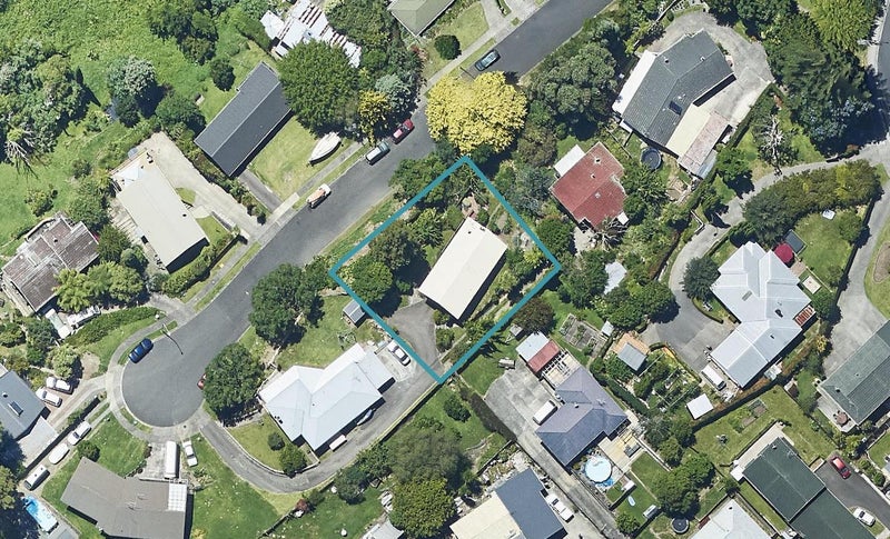 10 Ward Street, Gate Pa, Tauranga - Carousel 1