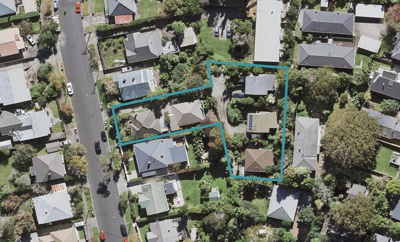 53C Mountain View Road, Morningside, Auckland - Carousel 1