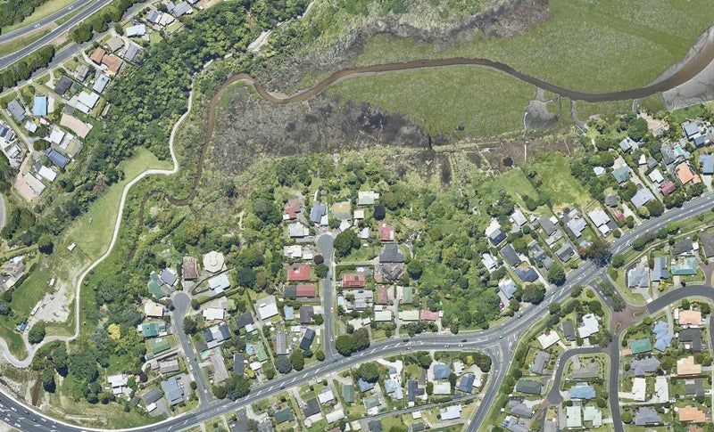 15 Waikare Place, Welcome Bay, Tauranga - Carousel 1