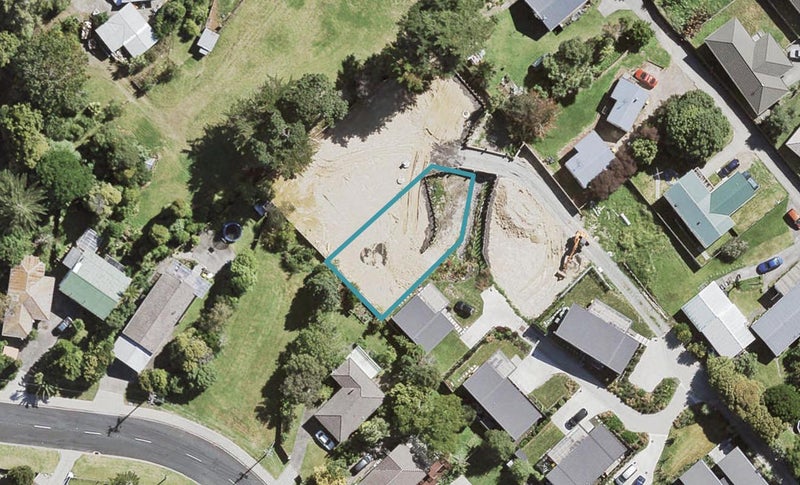 2/57F Forest Hill Road, Henderson, Auckland - Carousel 1