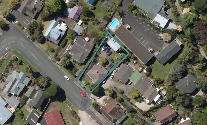 19 Aubrey Street, Regent, Whangarei - Carousel 1