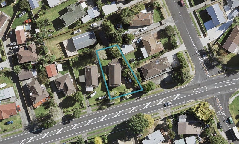 239 Mahia Road, Weymouth, Auckland - Carousel 1