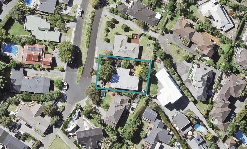 74 Newhaven Terrace, Mairangi Bay, Auckland - Carousel 1