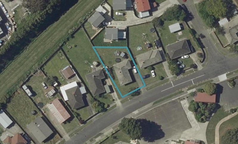 25 Brighton Crescent, Highbury, Palmerston North - Carousel 1