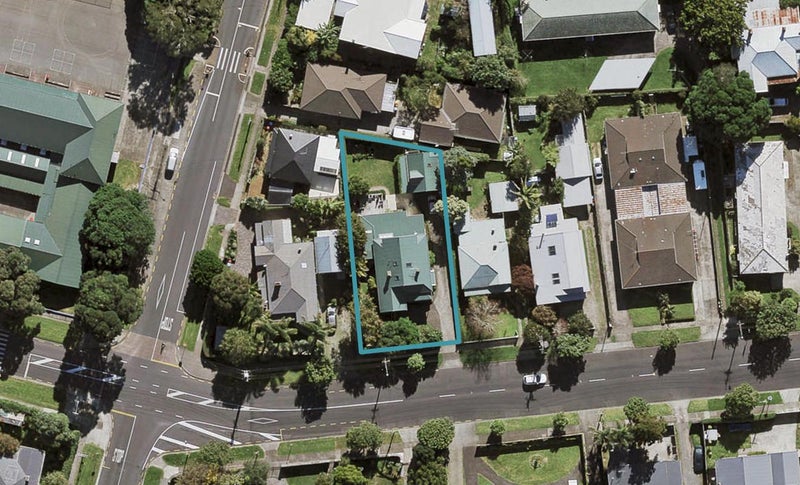 68 Trafalgar Street, Onehunga, Auckland - Carousel 1