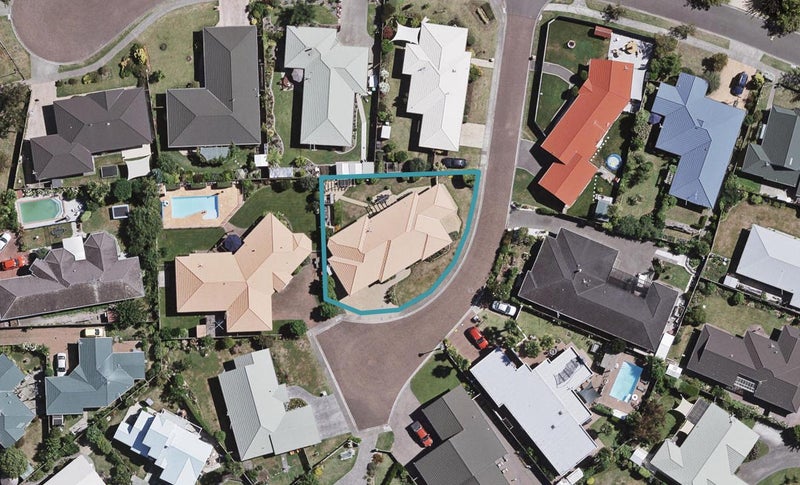 4 Cadogan Lane, Taradale, Napier - Carousel 1