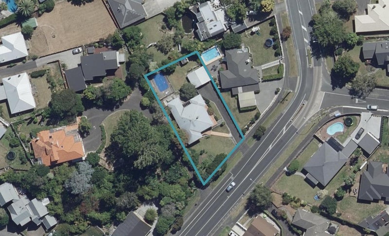 25 Beerescourt Road, Beerescourt, Hamilton - Carousel 1