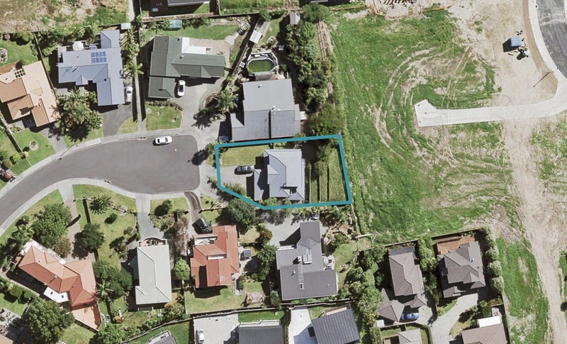 18 Gerda Place, Ranui, Auckland - Carousel 1