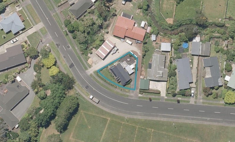 70 Raine Street, Whanganui East, Whanganui - Carousel 1
