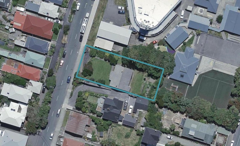 175 Clyde Street, Island Bay, Wellington - Carousel 1