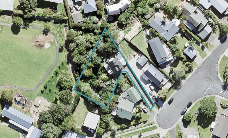 54 Zealandia Road, Manly, Whangaparaoa - Carousel 1