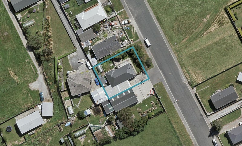 15 Shannon Street, Clifton, Invercargill - Carousel 1