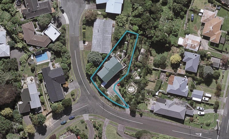 6 Te Mara Place, Merrilands, New Plymouth - Carousel 1