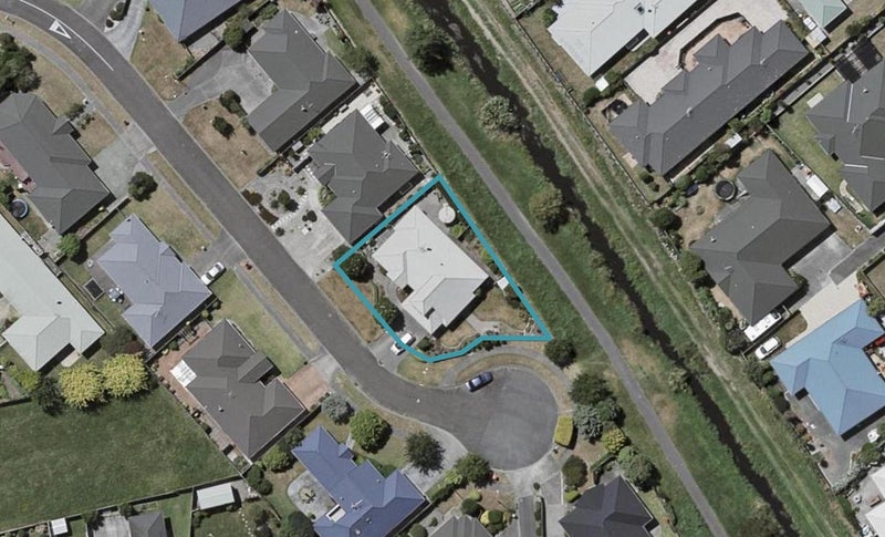 9 Aburoc Place, Paraparaumu Beach, Paraparaumu - Carousel 1