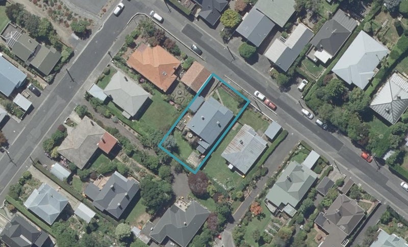 25 Fairfax Street, Maori Hill, Dunedin - Carousel 1