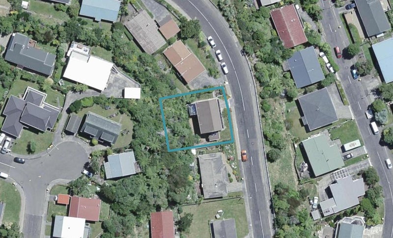 75 Allington Road, Karori, Wellington - Carousel 1