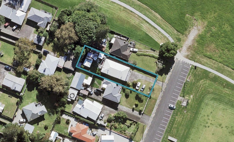 132 Archibald Road, Kelston, Auckland - Carousel 1
