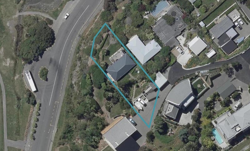 17 Balmoral Lane, Redcliffs, Christchurch - Carousel 1
