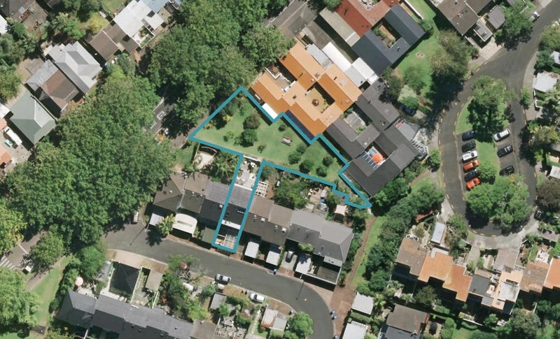 23 Grattan Place, Freemans Bay, Auckland - Carousel 1