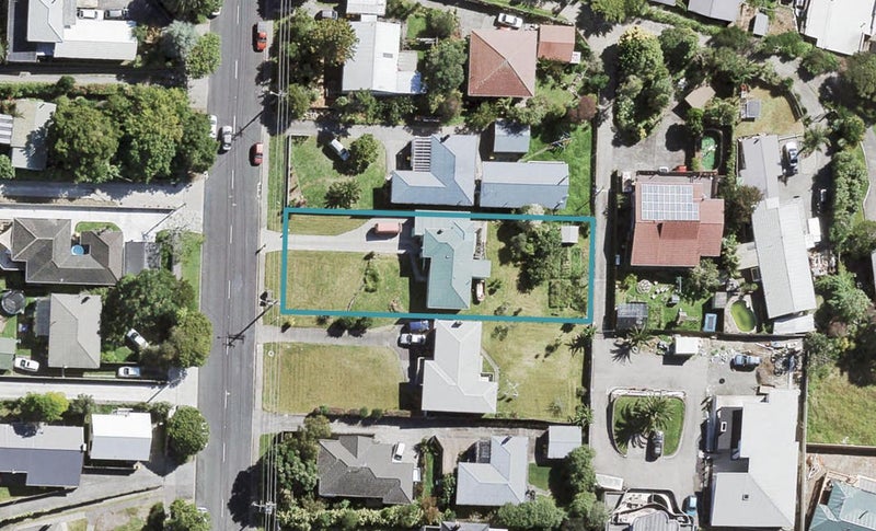 126 Rosier Road, Glen Eden, Auckland - Carousel 1
