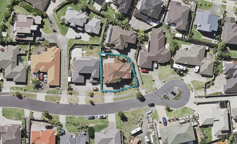 30 Glen Bay Close, Pinehill, Auckland - Carousel 1