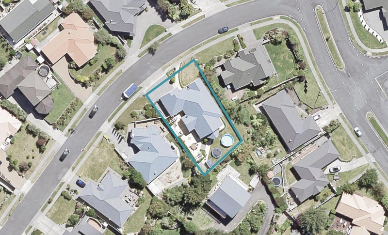 3 Betty Watt Grove, Riverstone Terraces, Upper Hutt - Carousel 1