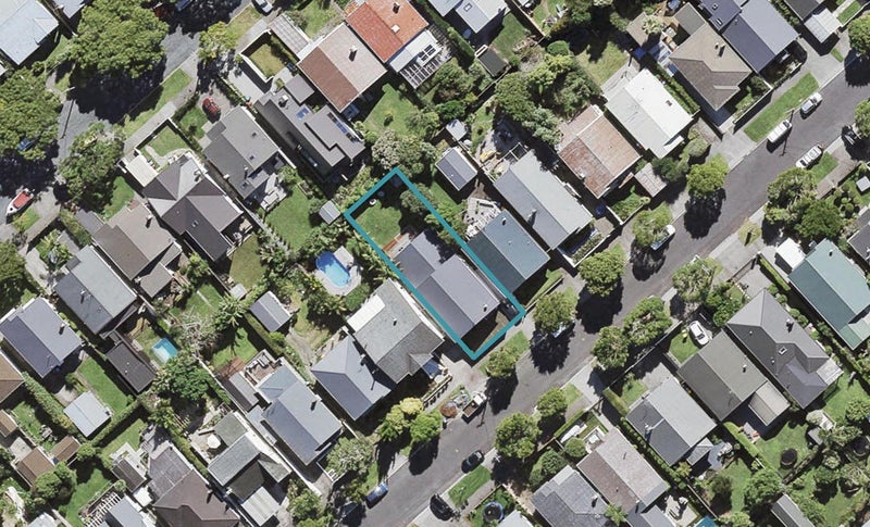 14 Cumberland Avenue, Westmere, Auckland - Carousel 1