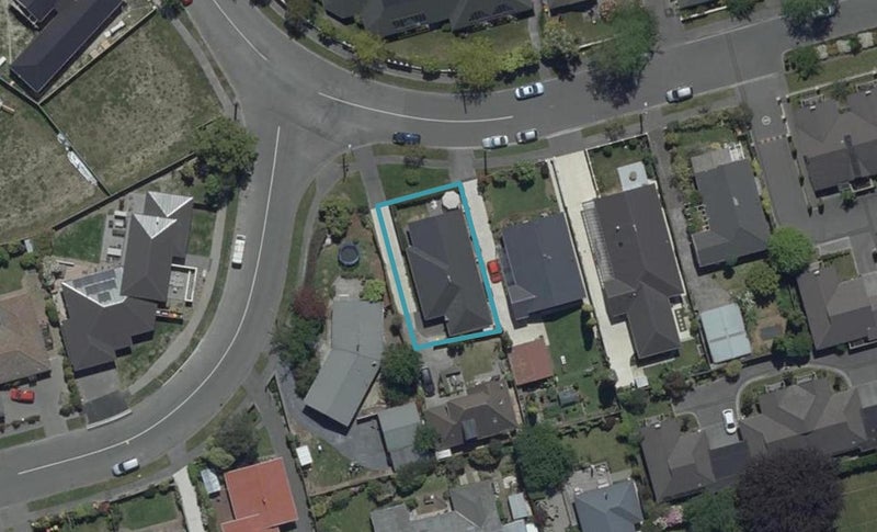1/48 Colwyn Street, Bryndwr, Christchurch - Carousel 1