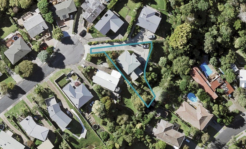 17 Reydon Place, Cockle Bay, Auckland - Carousel 1