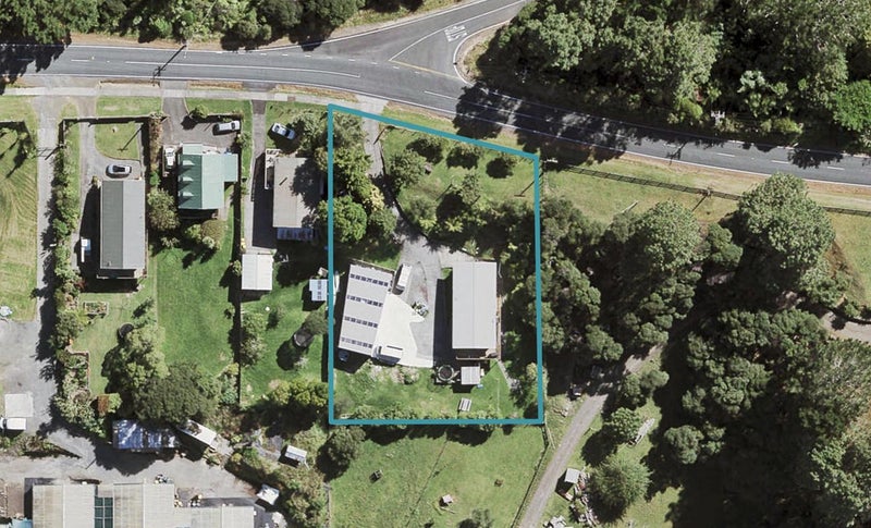 116 Mcentee Road, Waitakere, Auckland - Carousel 1