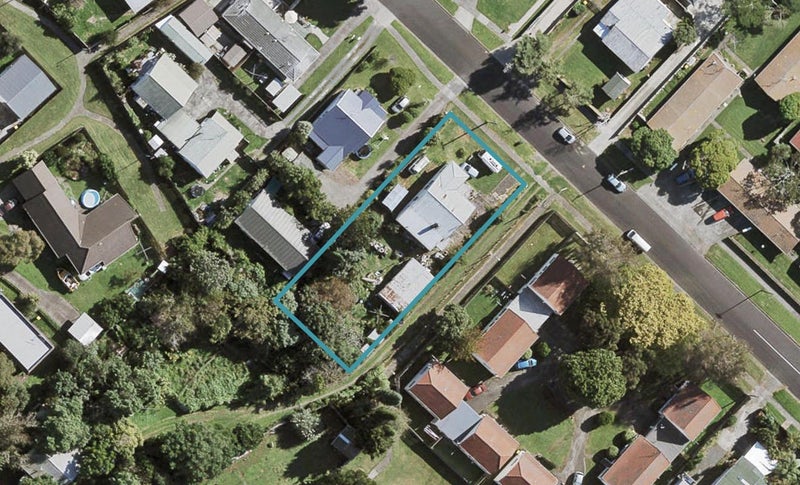 24 Waiari Road, Conifer Grove, Takanini - Carousel 1