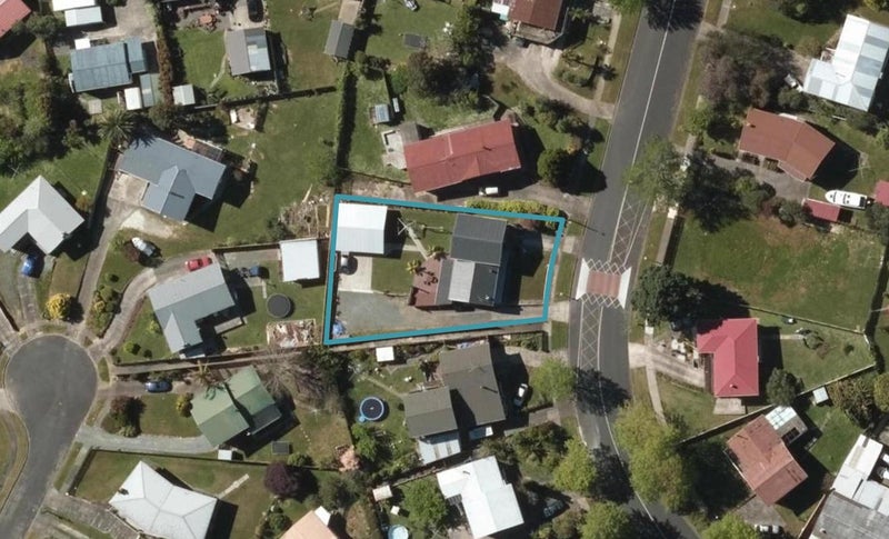 16 Ross Street, Onerahi, Whangarei - Carousel 1
