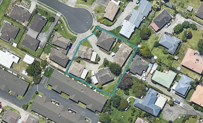 8D Cambrae Place, Gate Pa, Tauranga - Carousel 1