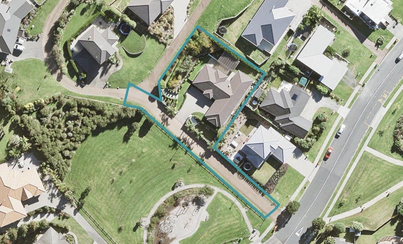 96 Ferry Road, Arkles Bay, Whangaparaoa - Carousel 1